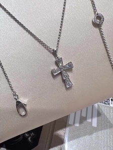宝格丽项链十字架