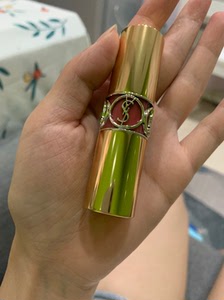 ysl圆管86号色,豆沙色,买礼盒套装搭配的,全新.