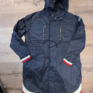 moncler  蒙克 户外 冲锋衣长款外套 月桂大帝早期货