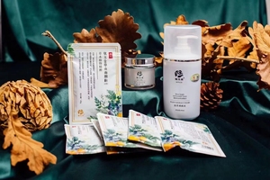 张玉金中药面膜粉美白祛斑,祛痘收缩毛孔