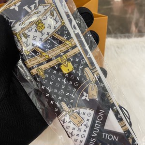 lv twilly 丝巾 全新 宽版 窄版 黑白都有