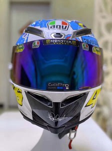 agv雪屋 雪景小镇 黑红轨迹新款个性头盔黑金销量版机车头盔