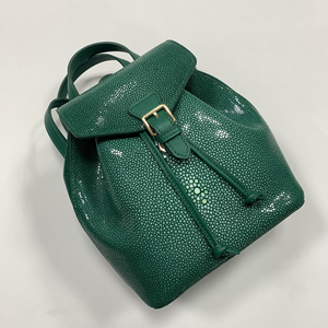 珍珠鱼皮双肩背包女士出差旅游背包魔鬼鱼时尚休闲小书包女包潮