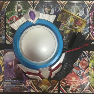 欧布奥特曼卡片融合卡