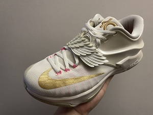 41码 nike kd7 小翅膀 乳腺癌 低帮实战篮球鞋,国