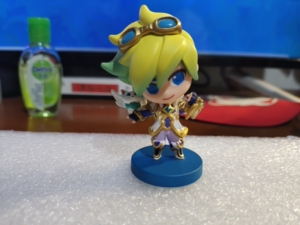 英雄联盟星之守护者第二代ez伊泽瑞尔手办,一只单出,只是一个