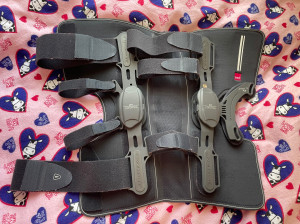 medi,德国进口,孩子锁骨骨折北京和睦家买的护具zrzrzr20041500