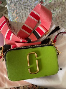 马克雅各布相机包