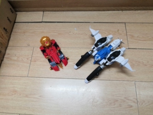 神兽金刚2天神地兽正品 圣狮王&银天虎打包出售