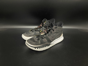 耐克欧文7黑金43码  nike耐克官方kyrie 7 ep