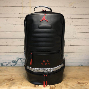 aj3乔丹飞人双肩包黑白水泥书包旅行电脑包