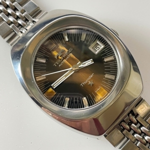 瑞士天克诺手表