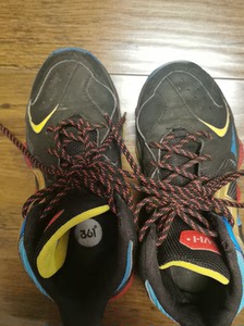 316度专卖门店篮球鞋,33码,有意者可购.