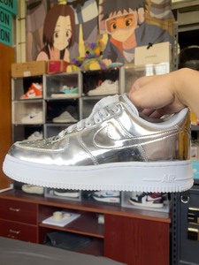 NIKE AF1 液态银