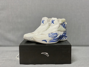 anta 安踏kt5 pro 青花瓷/浪 原盒44.5码