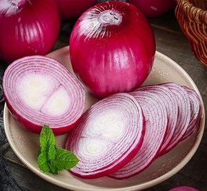 云南水果红皮大洋葱10斤紫皮特级圆葱头蔬菜红皮现挖新鲜生吃脆