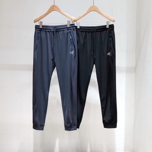 yuhao10063304淘宝始祖鸟夏季运动短裤,正品,ca34438,黑色,xl.