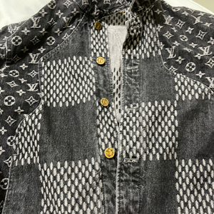 lv 联名牛仔衣 棋盘格拼接满logo夹克外套男女情侣同款上