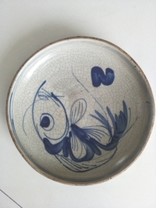 博山老鱼盘,品相好,无瑕疵.淄博市张店区自验货提货,需要邮寄