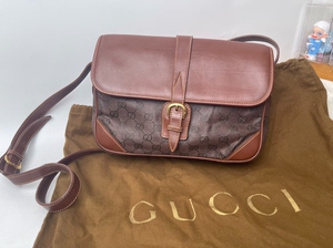 gucci古驰咖啡色棕色复古学院风邮差包中古包,男生女生都通