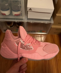 哈登4粉色骚粉篮球鞋 41码 个位数下地 977成色自穿无敌