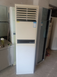 奥克斯3匹柜机空调奥克斯3p柜机空调，17年购买，办公室使用
