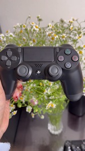 索尼PS4原装无拆无修二代黑色手柄保证正品，保证正品，百分百