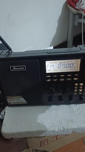 出台安键DTS~10多功能高级收音机，功能正常，天线头坏已修
