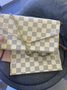 lv 白棋盘格三合一链条包 粉色内里 一套多用!女士单肩斜挎