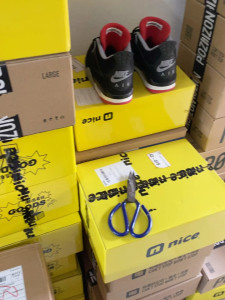 nice鞋盒 外包装盒 毒纸箱 得物纸箱 得物外包装盒鞋盒