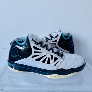 aj克里斯保罗4代篮球鞋43码北卡蓝黑配色