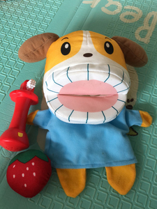 巧虎大嘴狗刷牙玩偶带音乐牙刷玩具