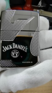 zippo28817杰克丹尼老7盔甲黑冰防风打火机