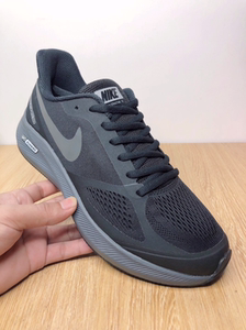 nike耐克男鞋登月zoom7x双网面防臭轻便跑步运动鞋垫观