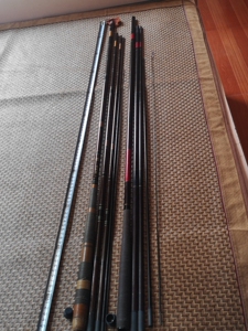 日本达瓦波纹:日本鱼竿,鸭川鲤,十五尺,九成新以上,就刚买回