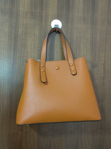 valenfrank/华伦弗兰克女包 全新南瓜色包包 带斜挎