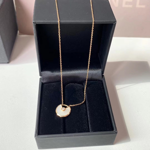 cartier 卡地亚白贝母镶钻 mini 护身符项链