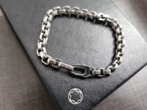 万宝龙放羊的星星韩志胤经典精钢坦克手链