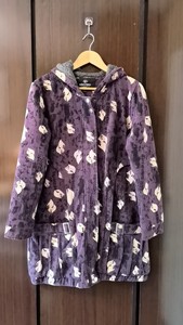 加绒女式中长款外衣摇粒绒大衣，品牌兰雁，颜色：莫兰迪紫。衣服
