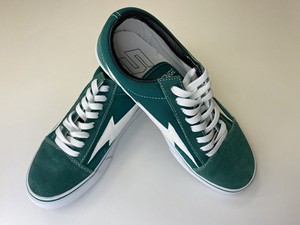 闪电鞋revenge日版