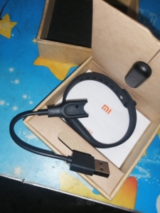 小米手环xmsh03hm石墨黑,基本算没带过,几乎全新.二手