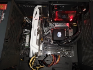 华硕显卡1060 6g雪豹,18年底京东购买,无拆无修!