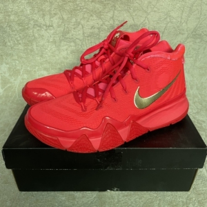 43码 耐克 欧文4 红丝绒 男子实战篮球鞋