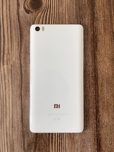 稀有成色99新的小米note一代