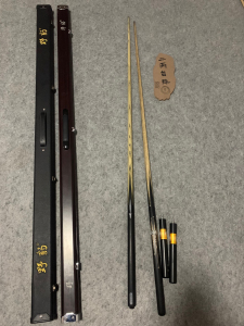 野豹神兵g1  准神一 两根球杆盒子可以挑选但是铝合金贵 想