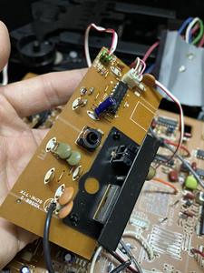 雅马哈CDX-800 发烧CD 拆机数字缓冲同轴输出板，成色