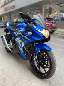 铃木摩托车250跑车二手
