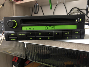 桑塔纳cd机 普桑cd机 桑塔纳2000cd机 上海大众cd