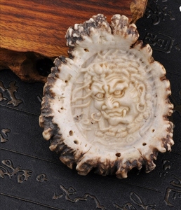 天然鹿角盘雕刻,牌子 挂件 吊坠 把