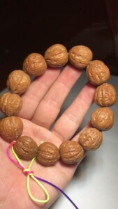 精品野生光头强小秋子,蚂蚁纹核桃手串,尺寸20-21m